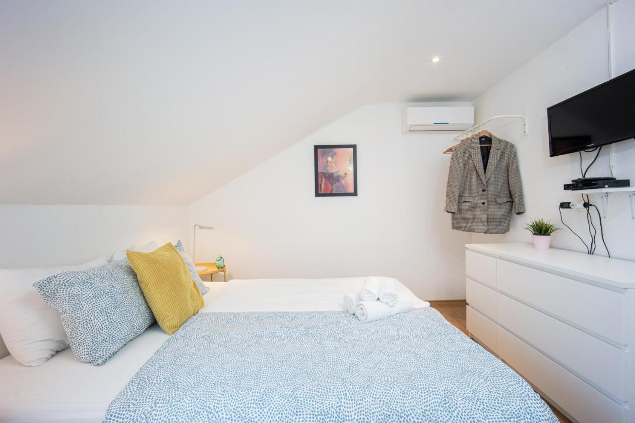 Top-Floor Apartment In Trogir Center Luaran gambar