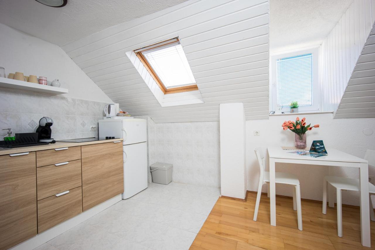 Top-Floor Apartment In Trogir Center Luaran gambar